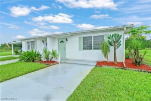5 Dutch Iris Ln, Lehigh Acres, FL 33936, Sold 10/01/21