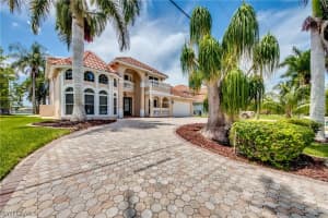 2002 Four Mile Cove Pkwy, Cape Coral, FL 33990, Sold 10/12/21