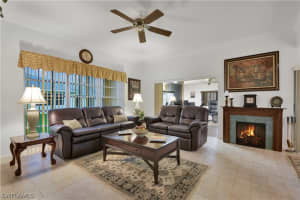2 Regency Ct, Lehigh Acres, FL 33936, Sold 09/30/21