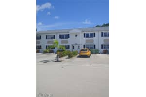4 Edgewater Cir d, Fort Myers, FL 33919, Sold 09/10/21