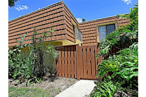 The Village of Cedarbend, 5247 Cedarbend Dr #4, Fort Myers, FL 33919, Sold 09/03/21