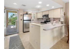 901 Collier Ct, Marco Island, FL 34145, Sold 01/19/22