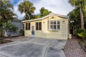 210 Cheetah Dr, Naples, FL 34114, Sold 01/05/22