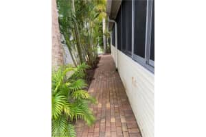 210 Cheetah Dr, Naples, FL 34114, Sold 01/05/22
