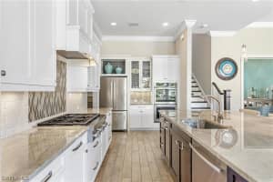 2110 Sheepshead Dr, Naples, FL 34102, Sold 09/08/21