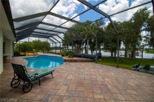 16430 Oakview Cir, Alva, FL 33920, Sold 10/01/21