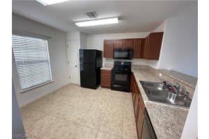 128 Shadow Lakes Dr, Lehigh Acres, FL 33974, Sold 09/01/21