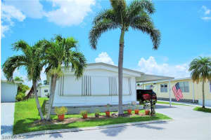 567 Hogan Dr, North Fort Myers, FL 33903, Sold 10/05/21