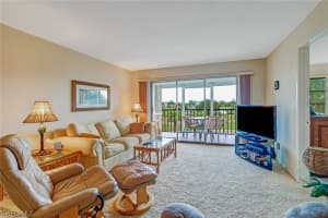 37 High Point Cir S, Naples, FL 34103, Sold 08/16/21