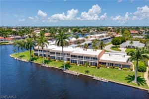 1932 SE 43rd St APT 127, Cape Coral, FL 33904, Sold 02/24/22