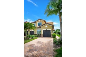 26213 Palace Ln, Bonita Springs, FL 34135, Sold 08/31/21