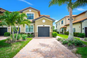 26213 Palace Ln, Bonita Springs, FL 34135, Sold 08/31/21