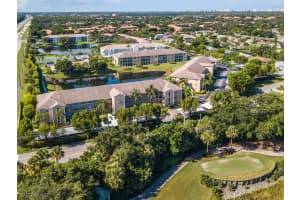 9660 Victoria Ln, Naples, FL 34109, Sold 08/27/21