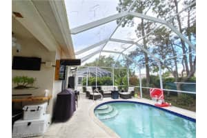 310 Stanhope Cir, Naples, FL 34104, Sold 09/03/21
