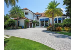 4225 Gordon Dr, Naples, FL 34102, Sold 10/22/21
