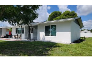 109 Stafford Pl, Lehigh Acres, FL 33936, Sold 08/27/21