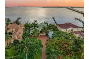 12860 Sutphin Ct, Fort Myers, FL 33919, Sold 12/03/21