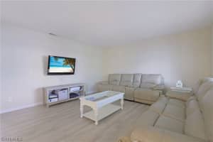 4617 Bayshore Dr, Naples, FL 34112, Sold 08/20/21