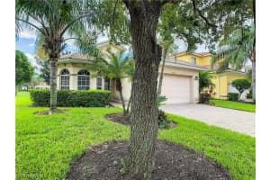 9727 Silvercreek Ct, Estero, FL 33928, Sold 09/09/21