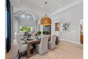 1463 2nd Ave S, Naples, FL 34102, Sold 11/19/21
