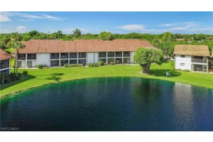 800 Misty Pines Cir, Naples, FL 34105, Sold 11/05/21