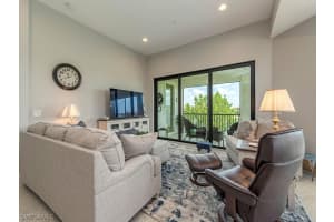2141 Frangipani Cir, Naples, FL 34120, Sold 09/14/21