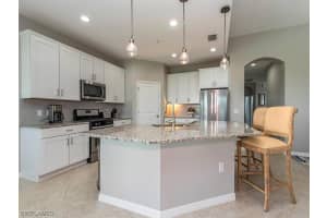 2141 Frangipani Cir, Naples, FL 34120, Sold 09/14/21