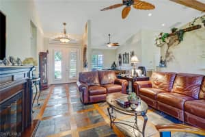 5010 Old Pond Dr, Naples, FL 34104, Sold 10/21/21