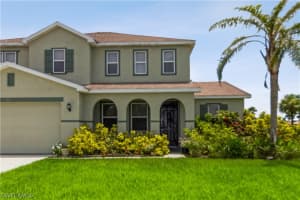 8151 Blue Daze Ct, Lehigh Acres, FL 33972, Sold 11/30/21