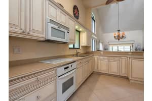 179 Bears Paw Trail, Naples, FL 34105, Sold 11/23/21