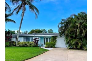 32 Fairview Blvd, Fort Myers Beach, FL 33931, Sold 12/16/21