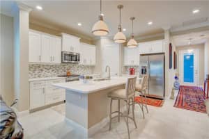 2301 Ariane Dr, Naples, FL 34112, Sold 09/29/21