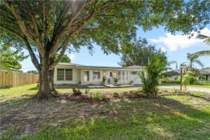 183 Connecticut Ave, Fort Myers, FL 33905, Sold 10/25/21