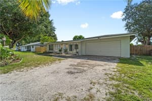 183 Connecticut Ave, Fort Myers, FL 33905, Sold 10/25/21