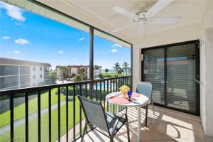 671 E Gulf Dr, Sanibel, FL 33957, Sold 11/08/21