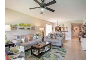 1227 Commonwealth Cir, Naples, FL 34116, Sold 10/01/21