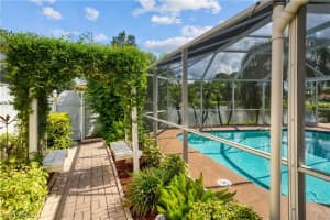 1148 Jardin Dr, Naples, FL 34104, Sold 11/19/21
