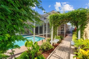 1148 Jardin Dr, Naples, FL 34104, Sold 11/19/21