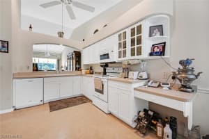 8338 Ibis Cove Cir, Naples, FL 34119, Sold 09/27/21