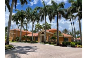 1220 Wildwood Lakes Blvd, Naples, FL 34104, Sold 10/25/21