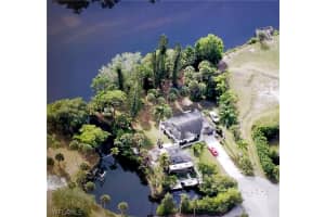 27211 Harbor Dr, Bonita Springs, FL 34135, Sold 10/05/21