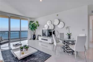 3000 Oasis Grand Blvd, Fort Myers, FL 33916, Sold 09/30/21