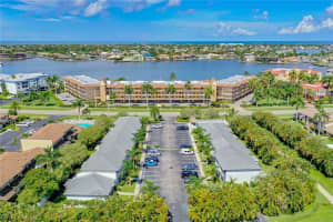 761 W Elkcam Cir, Marco Island, FL 34145, Sold 10/07/21