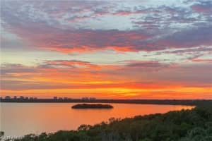 337 Vintage Bay Dr, Marco Island, FL 34145, Sold 10/04/21