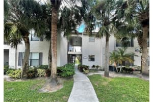 2142 Arbour Walk Cir, Naples, FL 34109, Sold 11/04/21