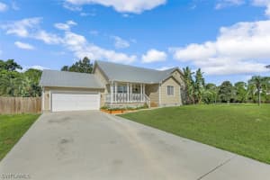 20520 Pine Tree Ln, Estero, FL 33928, Sold 09/27/21