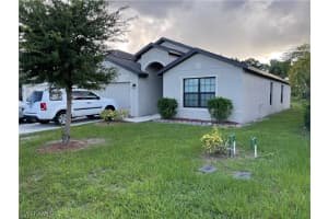 355 Shadow Lakes Dr, Lehigh Acres, FL 33974, Sold 12/10/21