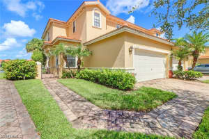 15489 Summit Pl Cir, Naples, FL 34119, Sold 09/28/21