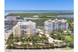 13675 Vanderbilt Dr, Naples, FL 34110, Sold 10/08/21