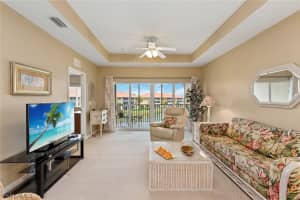 10000 Maddox Ln, Bonita Springs, FL 34135, Sold 09/30/21